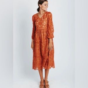 🧡NWOT FORMAL RUST FALL FLORAL EMBROIDERED LACE DRESS🧡